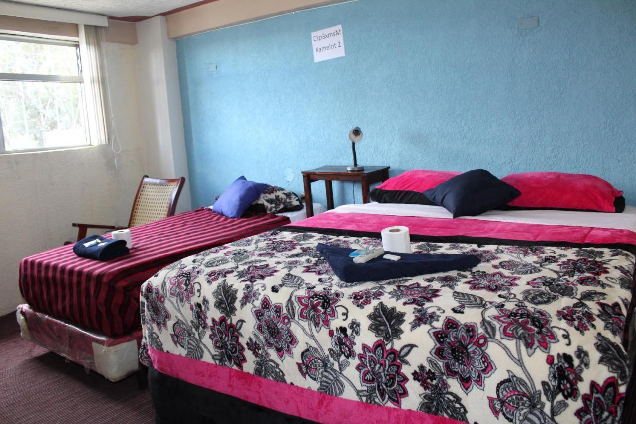 Hotel Kasa Kamelot 2 Quetzaltenango Dış mekan fotoğraf