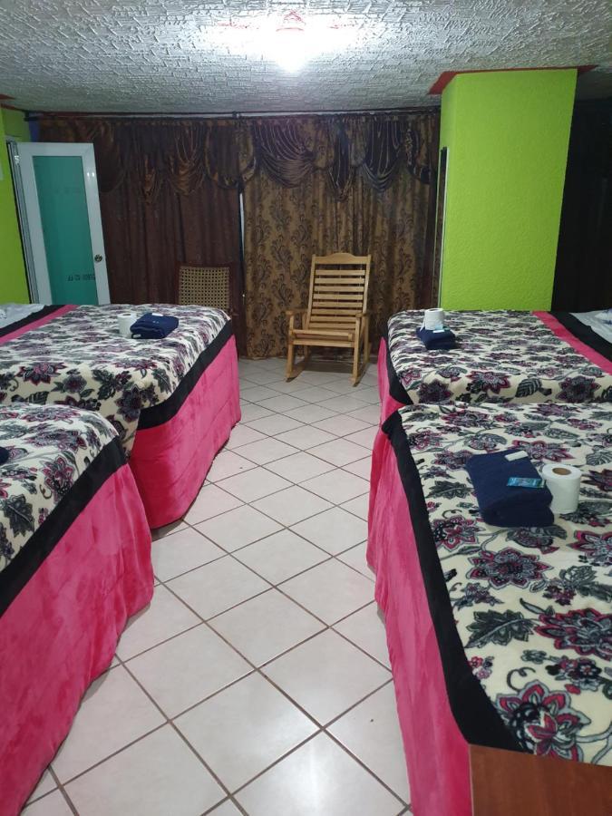 Hotel Kasa Kamelot 2 Quetzaltenango Dış mekan fotoğraf